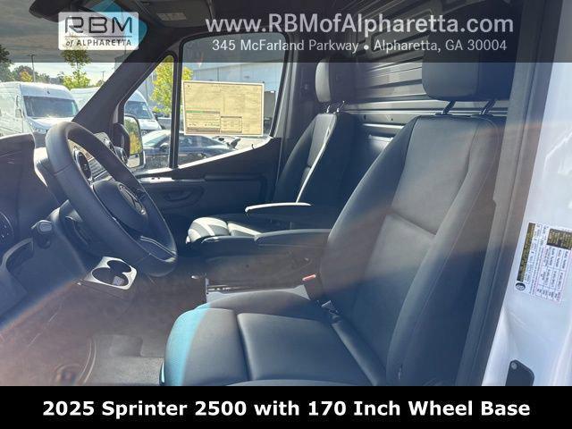 new 2025 Mercedes-Benz Sprinter 2500 car