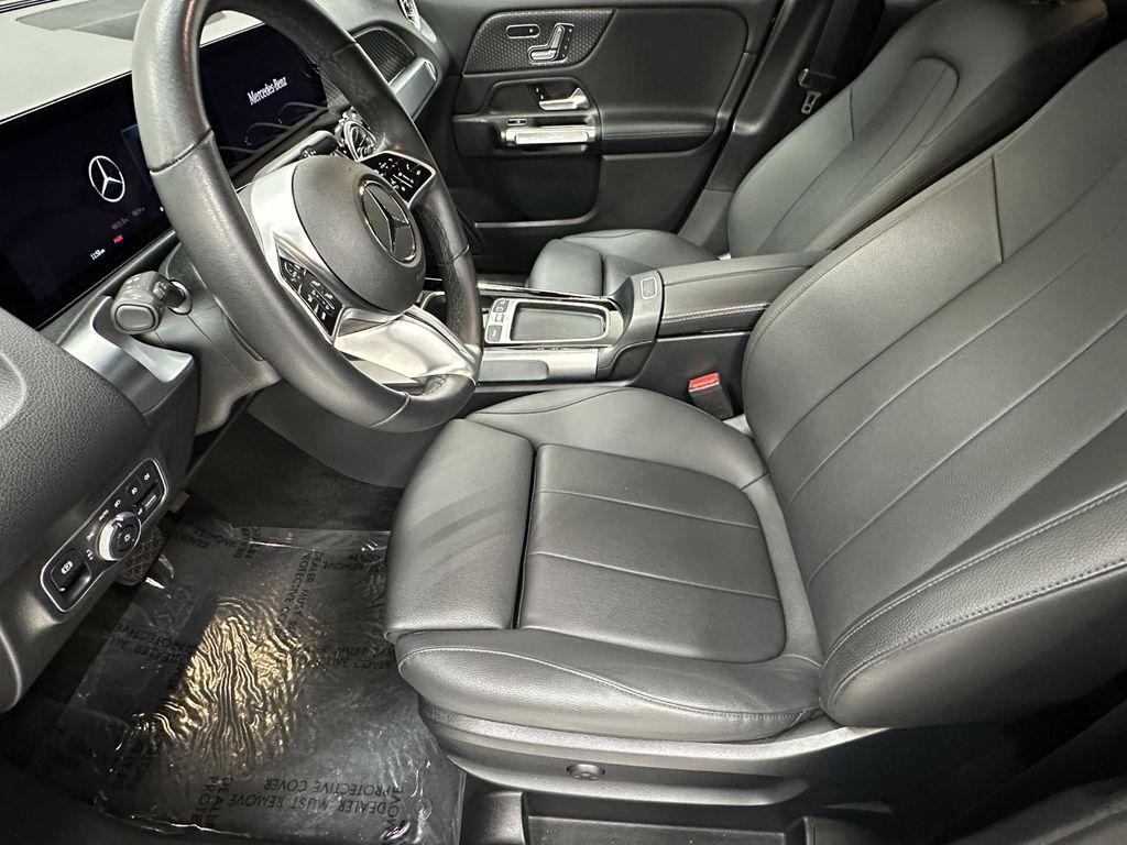 used 2025 Mercedes-Benz GLB 250 car, priced at $38,924