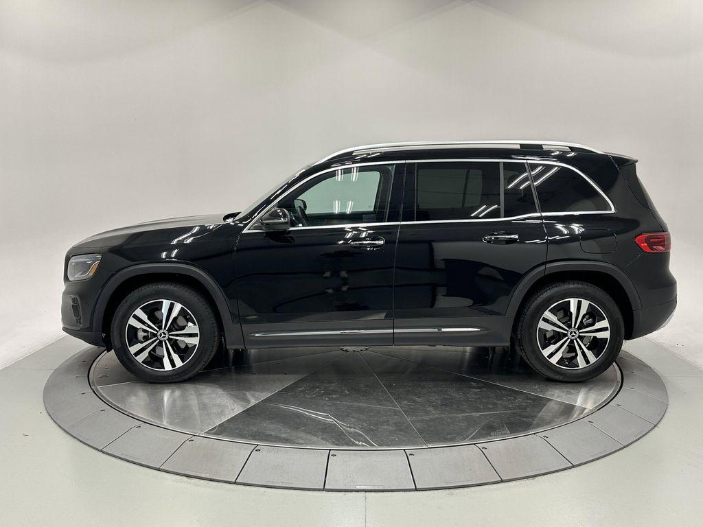 used 2025 Mercedes-Benz GLB 250 car, priced at $38,924