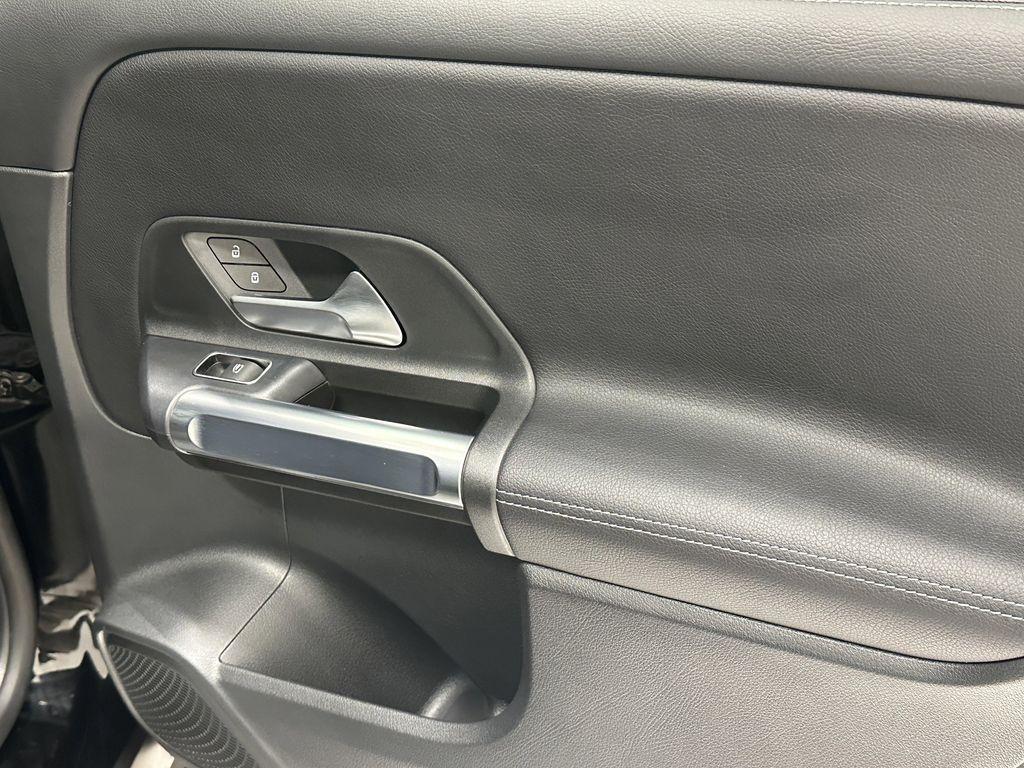 used 2025 Mercedes-Benz GLB 250 car, priced at $38,924