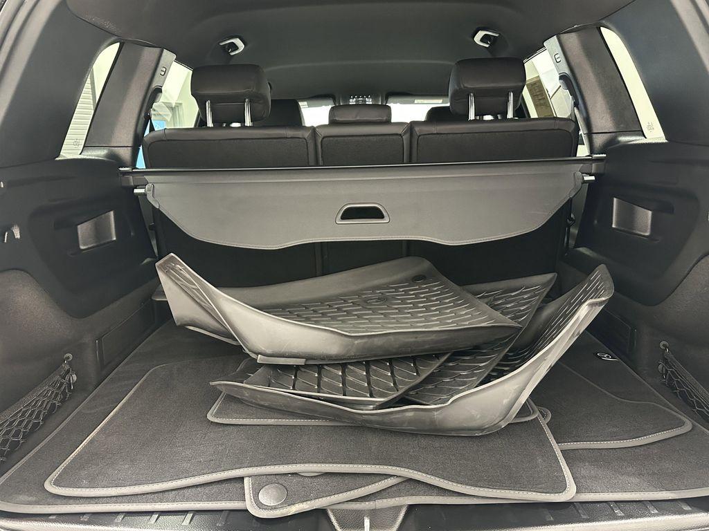 used 2025 Mercedes-Benz GLB 250 car, priced at $38,924