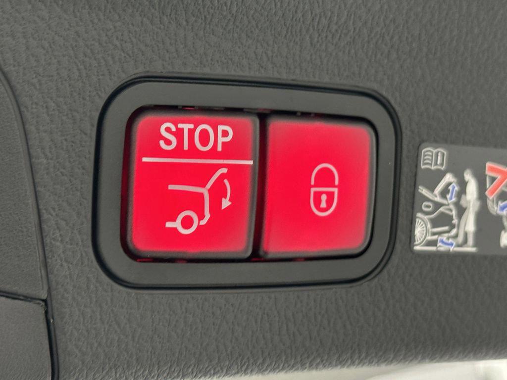 new 2026 Mercedes-Benz GLE 350 car, priced at $79,715