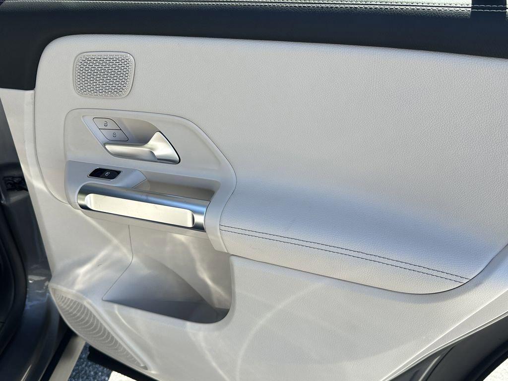 new 2026 Mercedes-Benz GLB 250 car, priced at $50,288