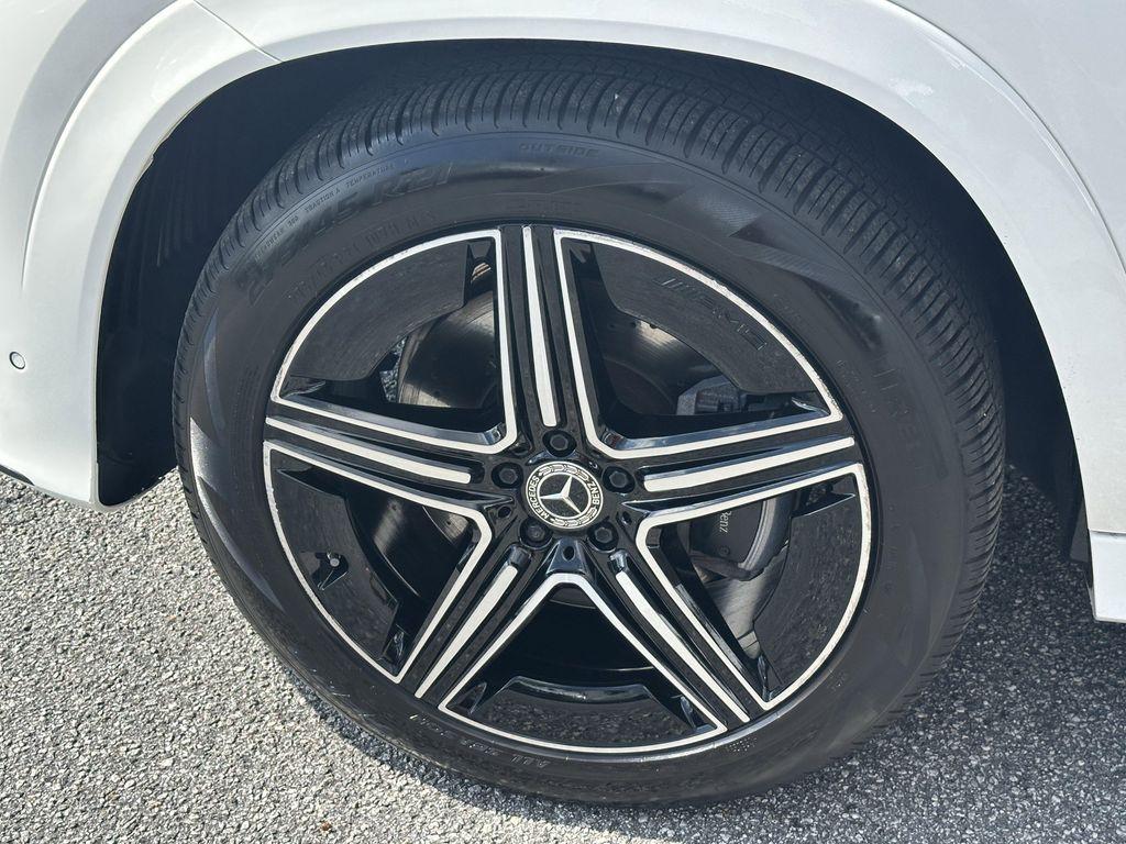 used 2025 Mercedes-Benz GLE 350 car, priced at $63,876