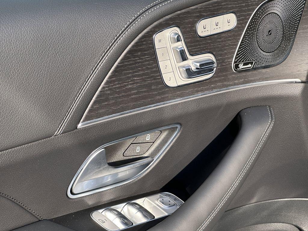 new 2025 Mercedes-Benz AMG GLE 53 car, priced at $102,375