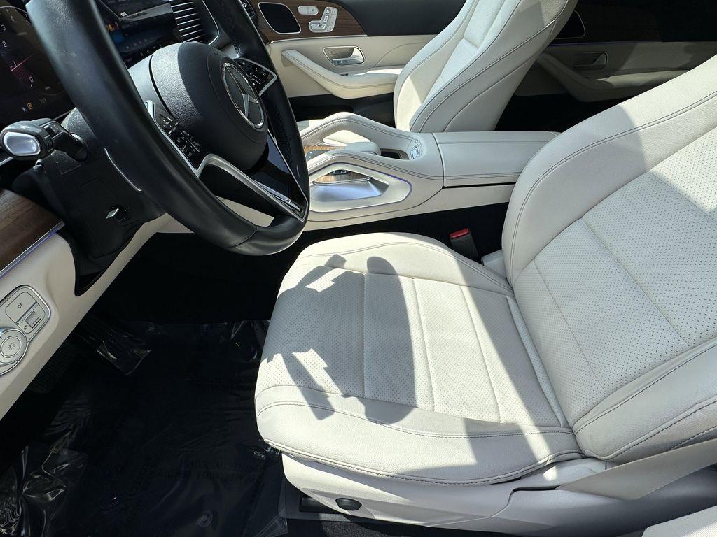 used 2025 Mercedes-Benz GLE 350 car, priced at $58,968