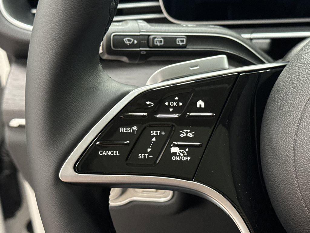 new 2026 Mercedes-Benz GLE 450 car, priced at $82,365