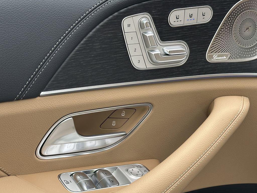 new 2026 Mercedes-Benz GLS 450 car, priced at $109,198