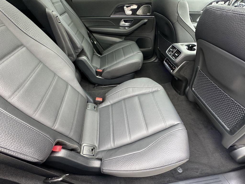 new 2026 Mercedes-Benz GLS 580 car, priced at $126,075