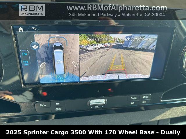 new 2025 Mercedes-Benz Sprinter 3500 car