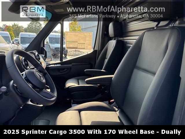new 2025 Mercedes-Benz Sprinter 3500 car