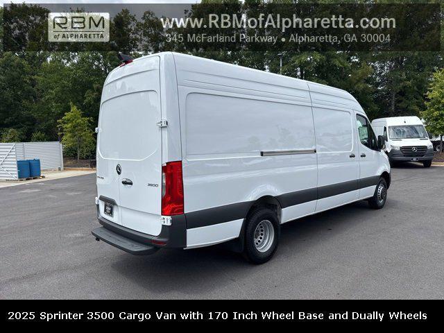 new 2025 Mercedes-Benz Sprinter 3500 car