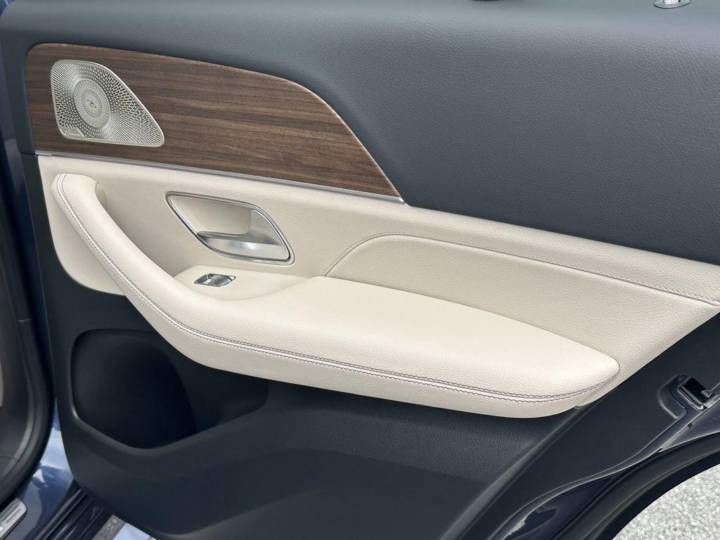 new 2026 Mercedes-Benz GLE 350 car, priced at $76,285