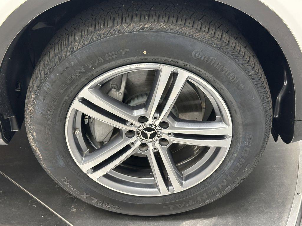 used 2021 Mercedes-Benz GLC 300 car, priced at $28,999