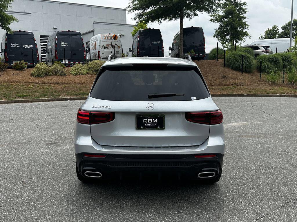new 2026 Mercedes-Benz GLB 250 car, priced at $57,128