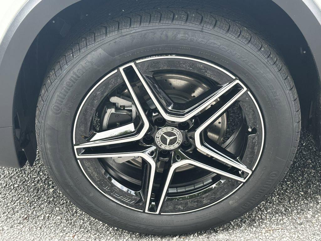 new 2026 Mercedes-Benz GLB 250 car, priced at $54,108