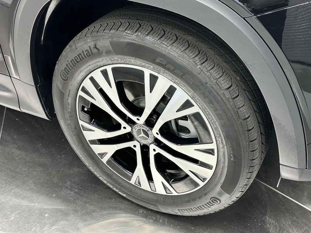 used 2024 Mercedes-Benz GLB 250 car, priced at $56,984