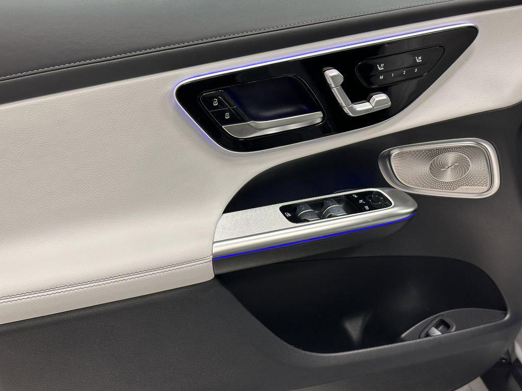 new 2026 Mercedes-Benz GLC 300 car, priced at $63,215