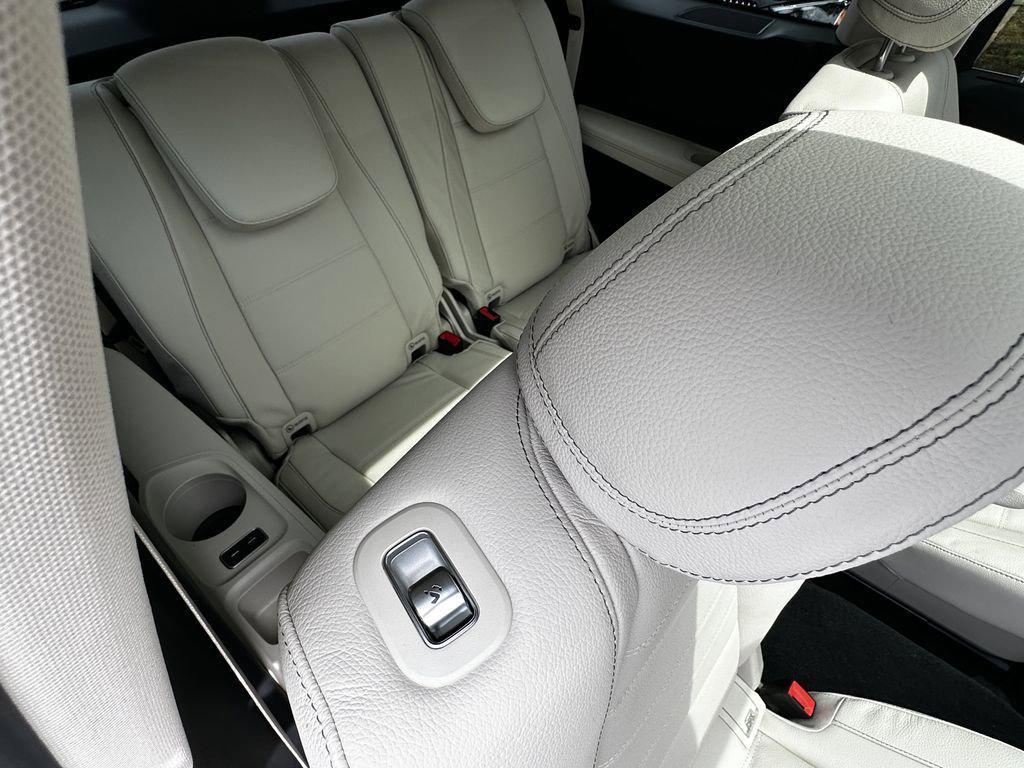 new 2026 Mercedes-Benz GLS 450 car, priced at $108,498