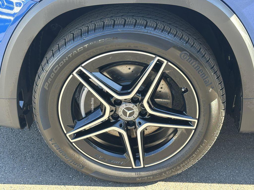 used 2025 Mercedes-Benz GLB 250 car, priced at $41,817