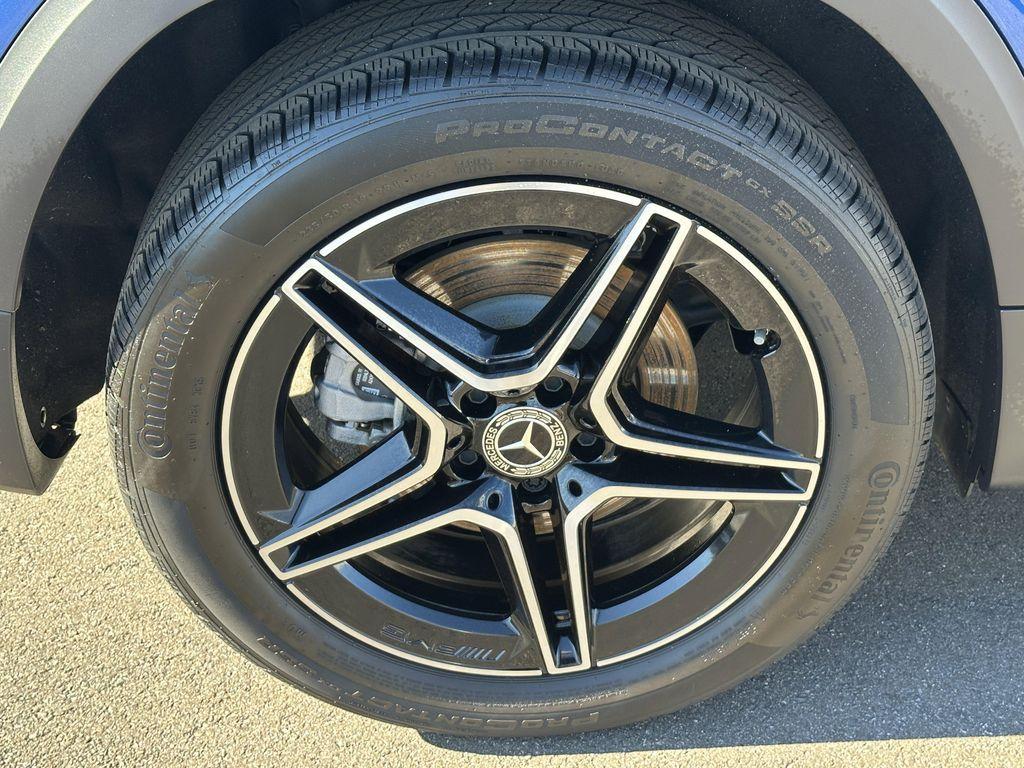 used 2025 Mercedes-Benz GLB 250 car, priced at $41,817