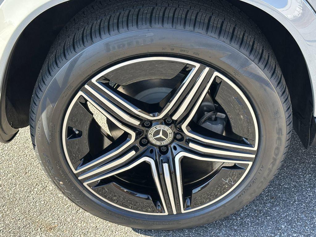new 2026 Mercedes-Benz GLE 350 car, priced at $79,020