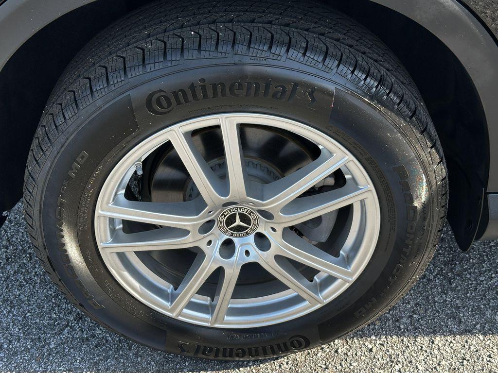 used 2023 Mercedes-Benz GLC 300 car, priced at $40,876