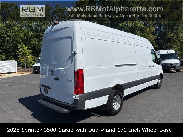 new 2025 Mercedes-Benz Sprinter 3500 car