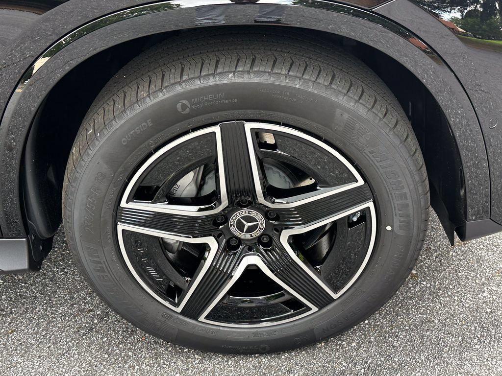 new 2026 Mercedes-Benz GLC 300 car, priced at $57,733