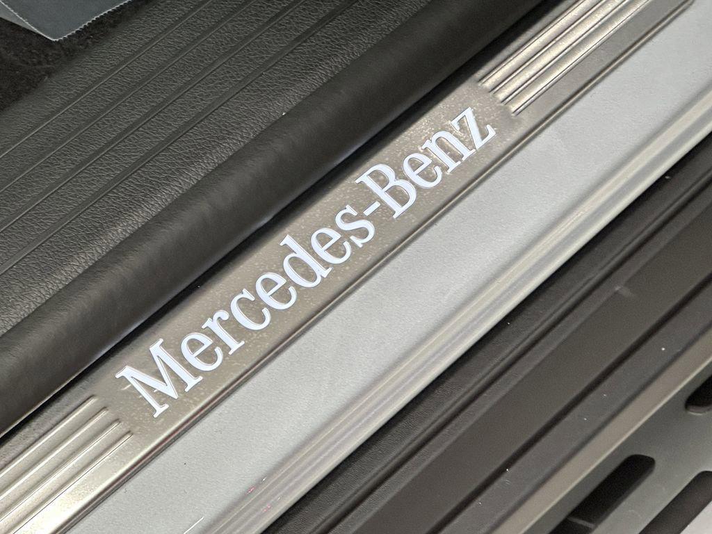 new 2026 Mercedes-Benz GLE 450 car, priced at $81,355