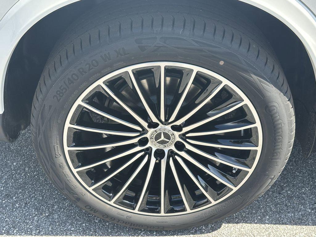 new 2026 Mercedes-Benz GLC 300 car, priced at $62,815