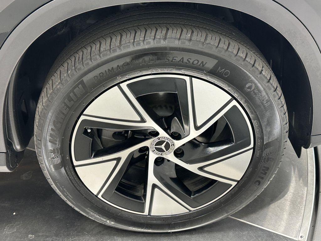 used 2024 Mercedes-Benz GLC 300 car, priced at $45,999