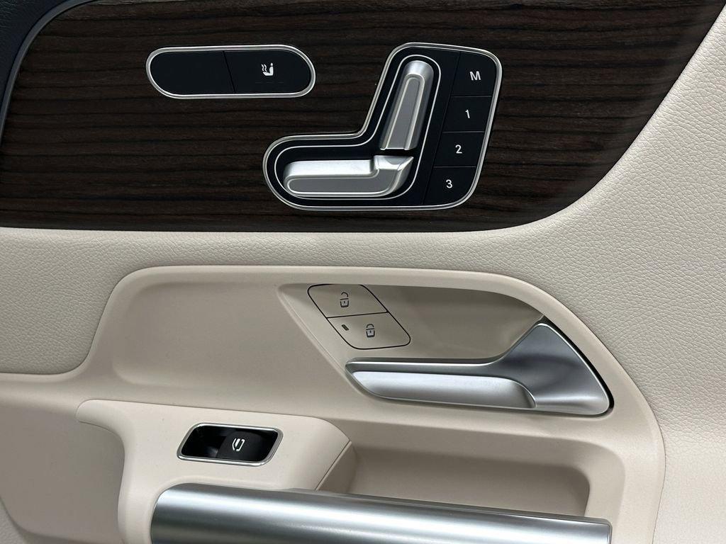 new 2026 Mercedes-Benz GLA 250 car, priced at $48,395