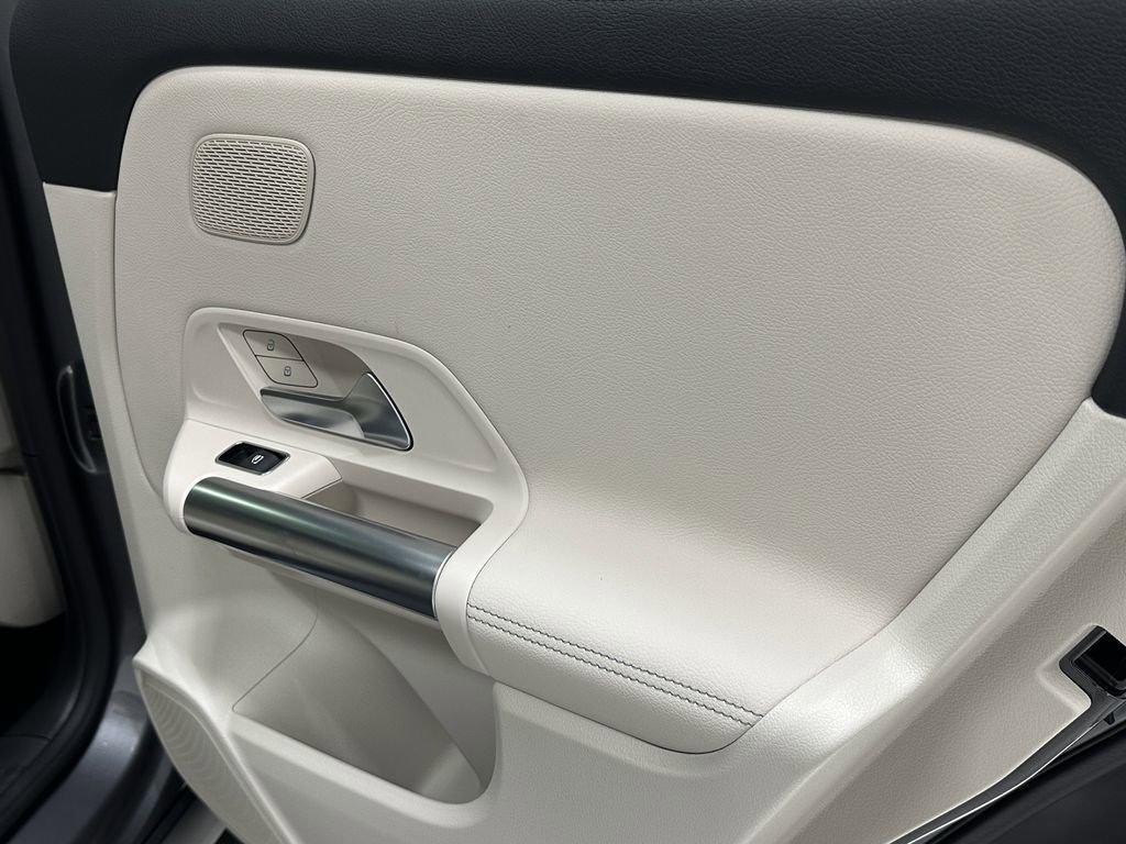 new 2026 Mercedes-Benz GLA 250 car, priced at $48,395