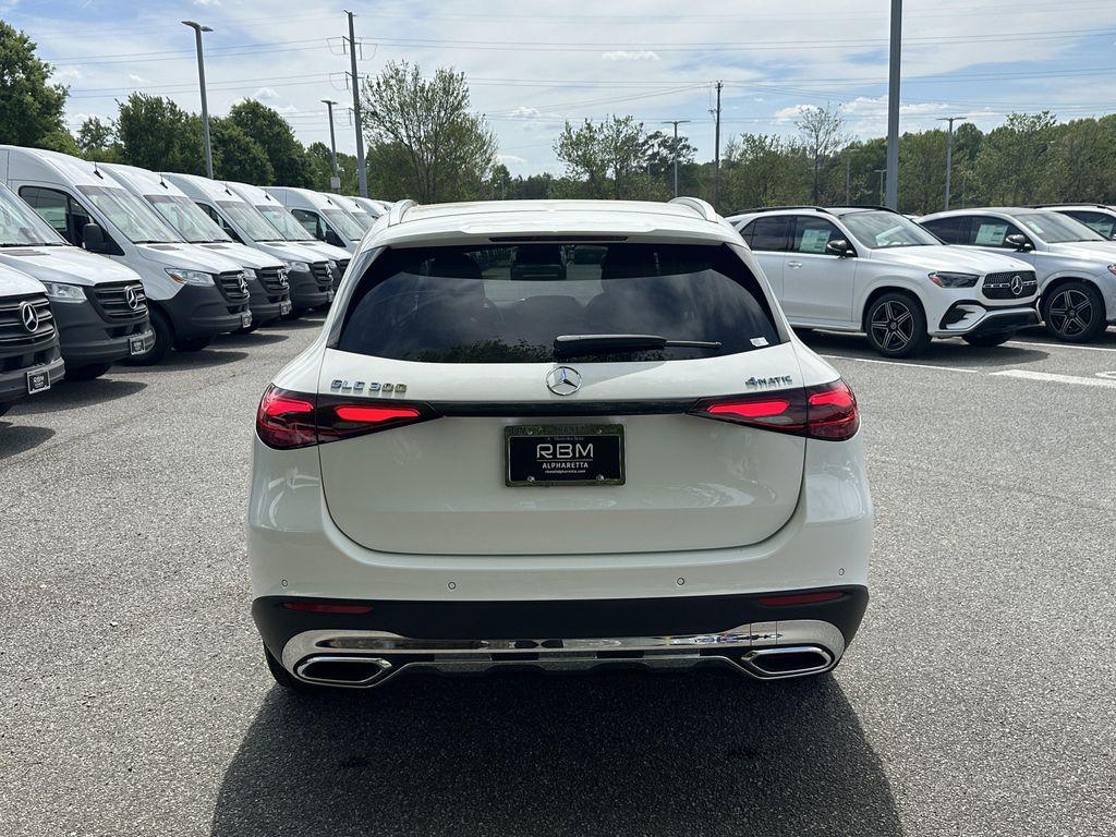 used 2025 Mercedes-Benz GLC 300 car, priced at $45,632