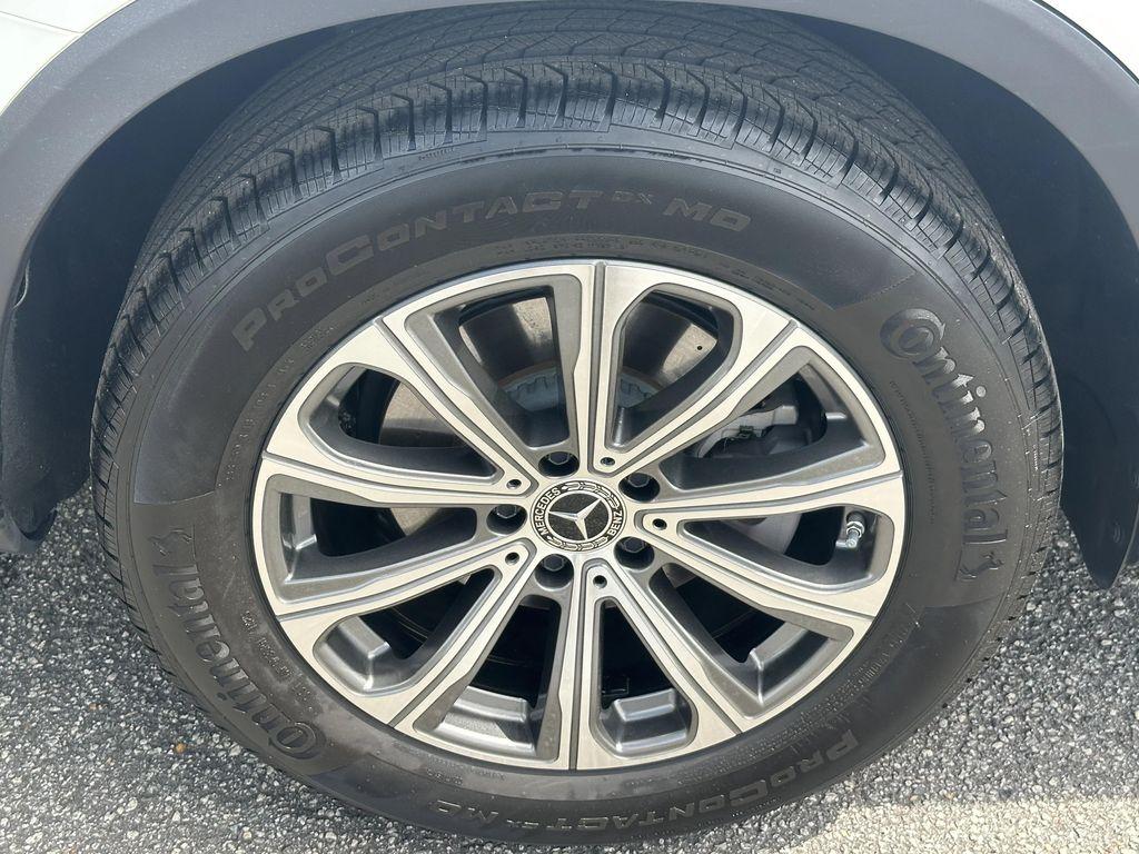 used 2025 Mercedes-Benz GLC 300 car, priced at $44,684