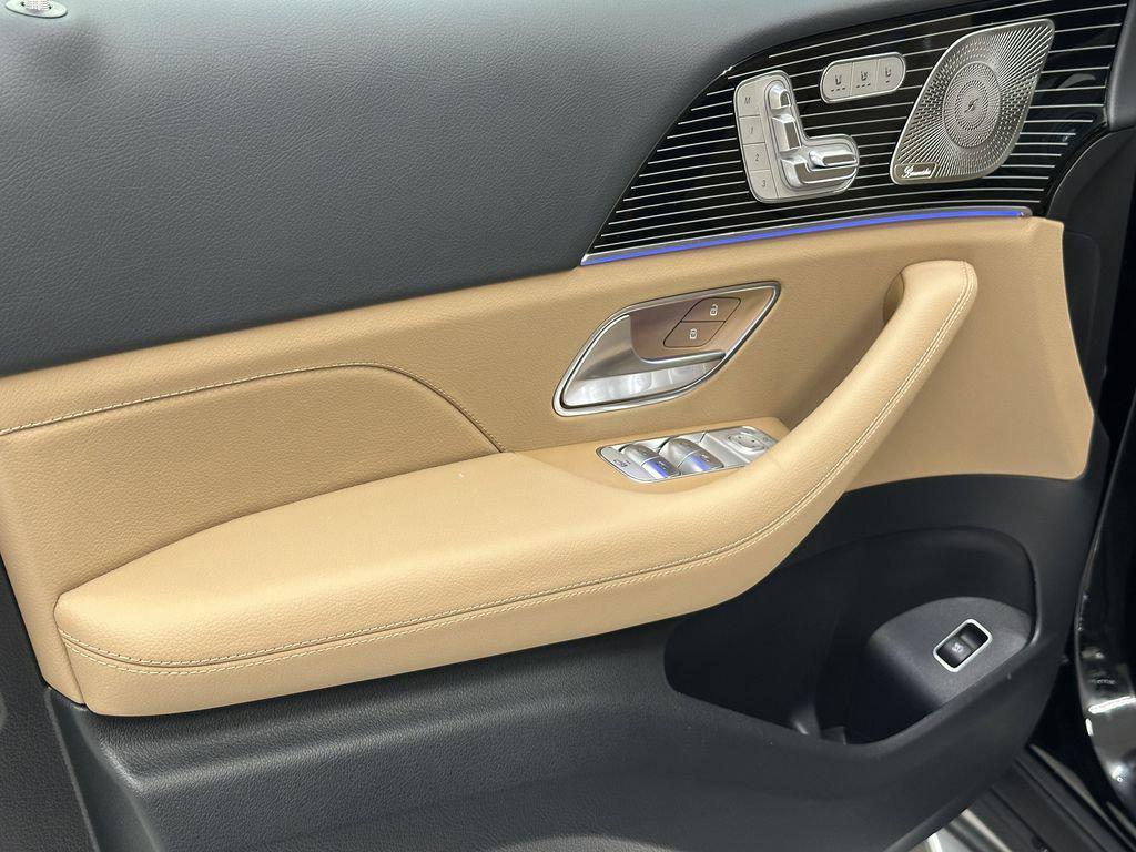 new 2026 Mercedes-Benz GLE 350 car, priced at $80,845