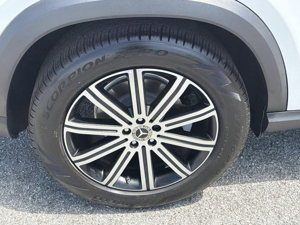 used 2024 Mercedes-Benz GLE 350 car, priced at $55,595