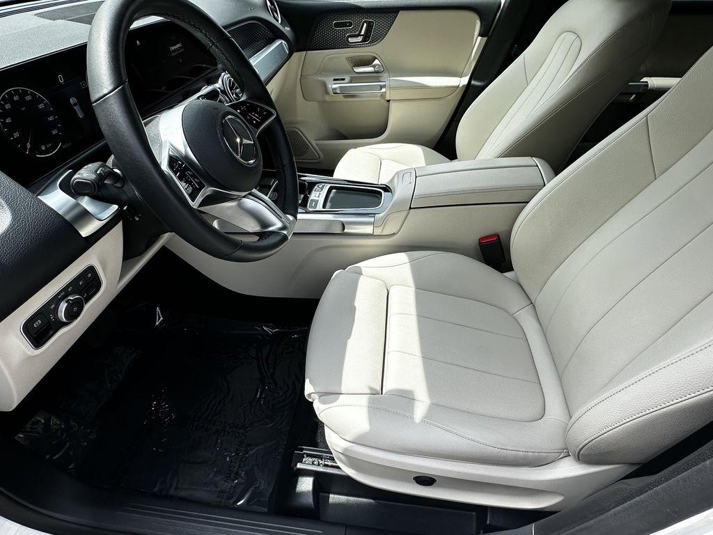 used 2025 Mercedes-Benz GLB 250 car, priced at $49,898