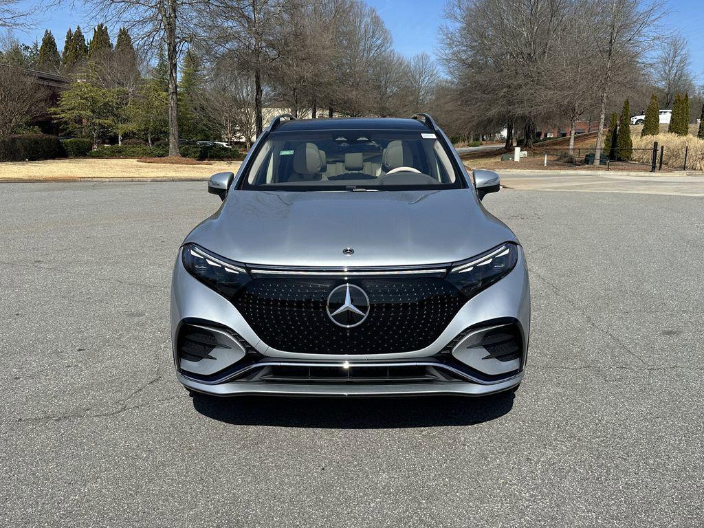 new 2026 Mercedes-Benz EQS 550 car, priced at $121,615