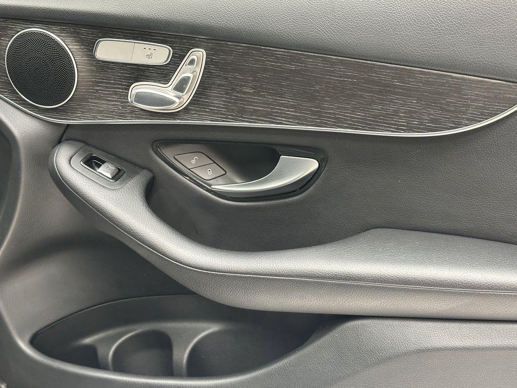 used 2022 Mercedes-Benz GLC 300 car, priced at $35,922