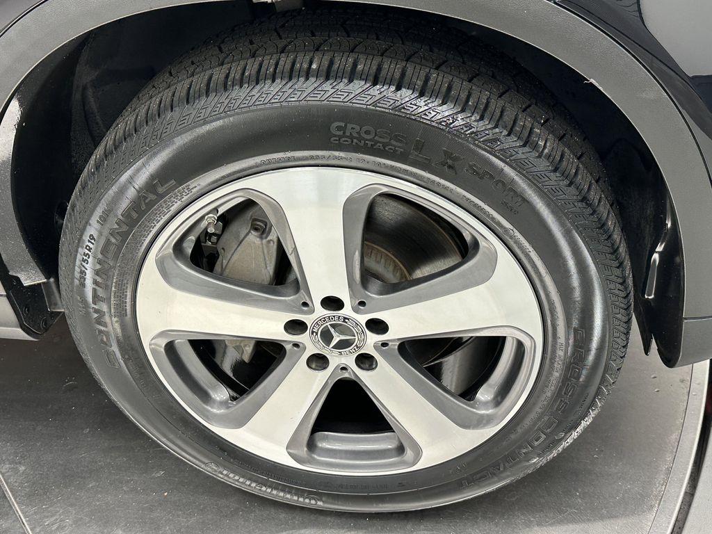 used 2022 Mercedes-Benz GLC 300 car, priced at $35,922