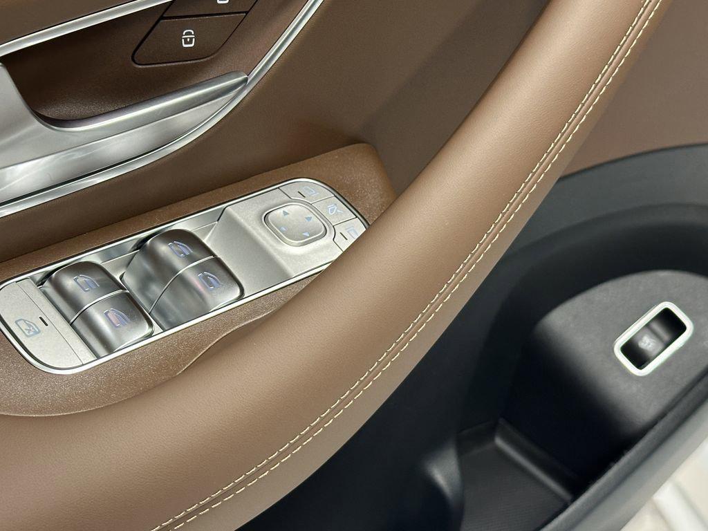 new 2026 Mercedes-Benz AMG GLE 53 car, priced at $105,955