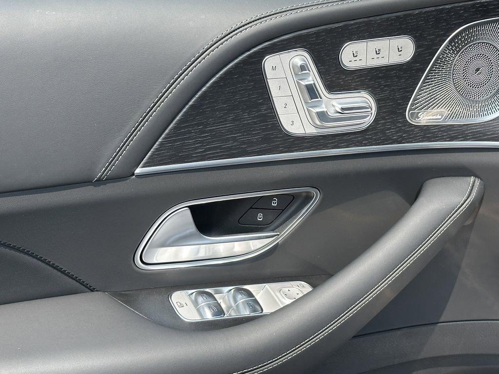 new 2025 Mercedes-Benz AMG GLE 53 car, priced at $113,175