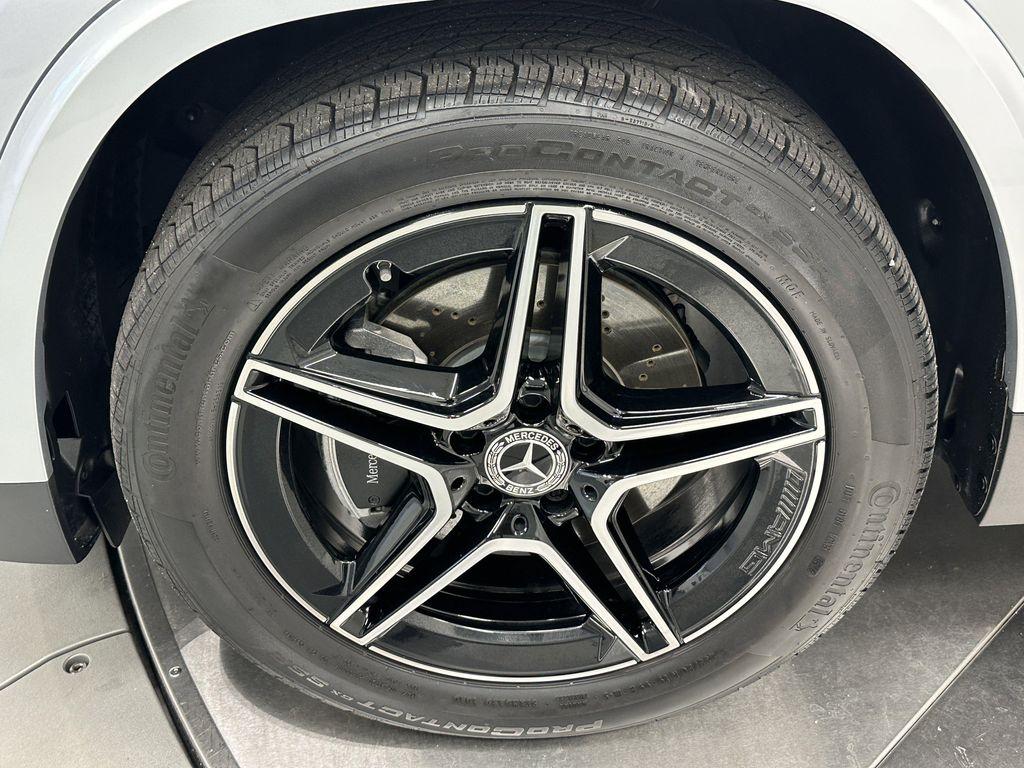 used 2025 Mercedes-Benz GLA 250 car, priced at $42,999