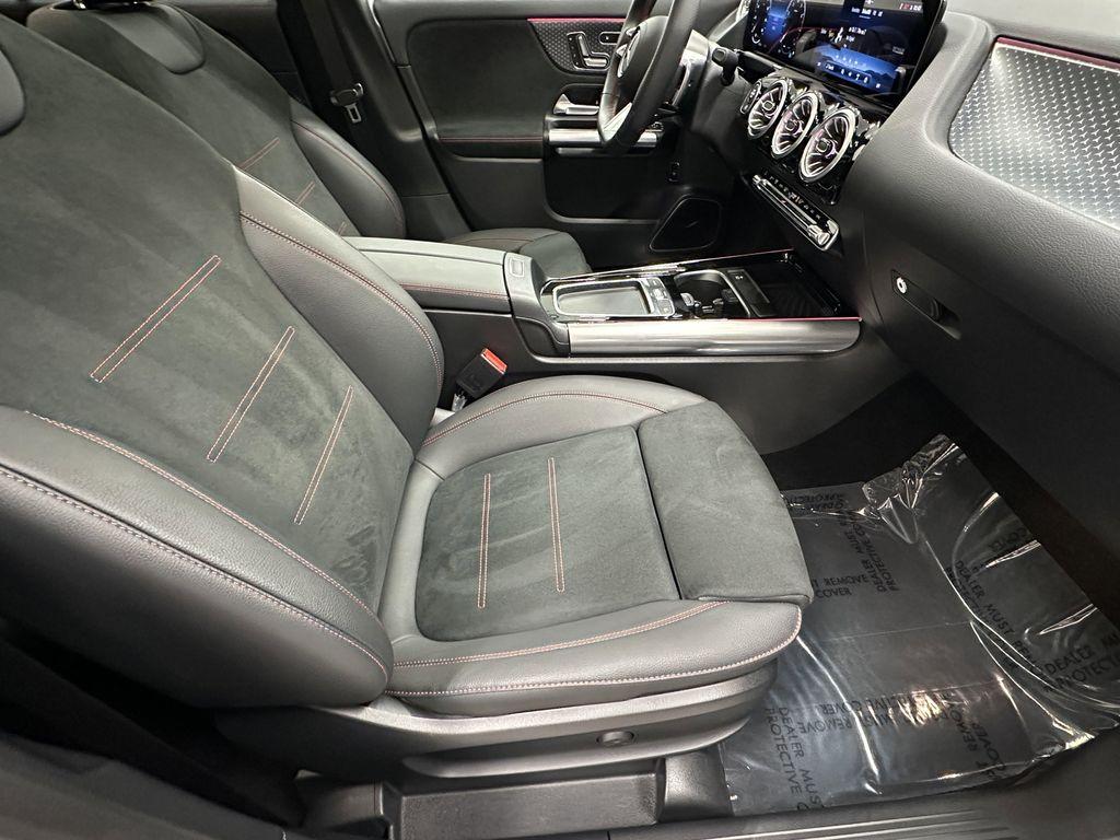 used 2025 Mercedes-Benz GLA 250 car, priced at $42,999