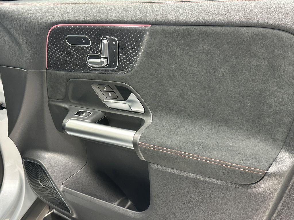 used 2025 Mercedes-Benz GLA 250 car, priced at $42,999