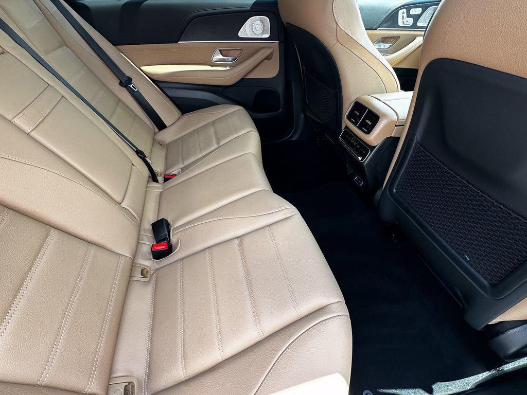 new 2026 Mercedes-Benz GLE 450 car, priced at $97,888