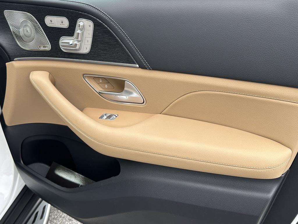 new 2026 Mercedes-Benz GLS 450 car, priced at $110,398