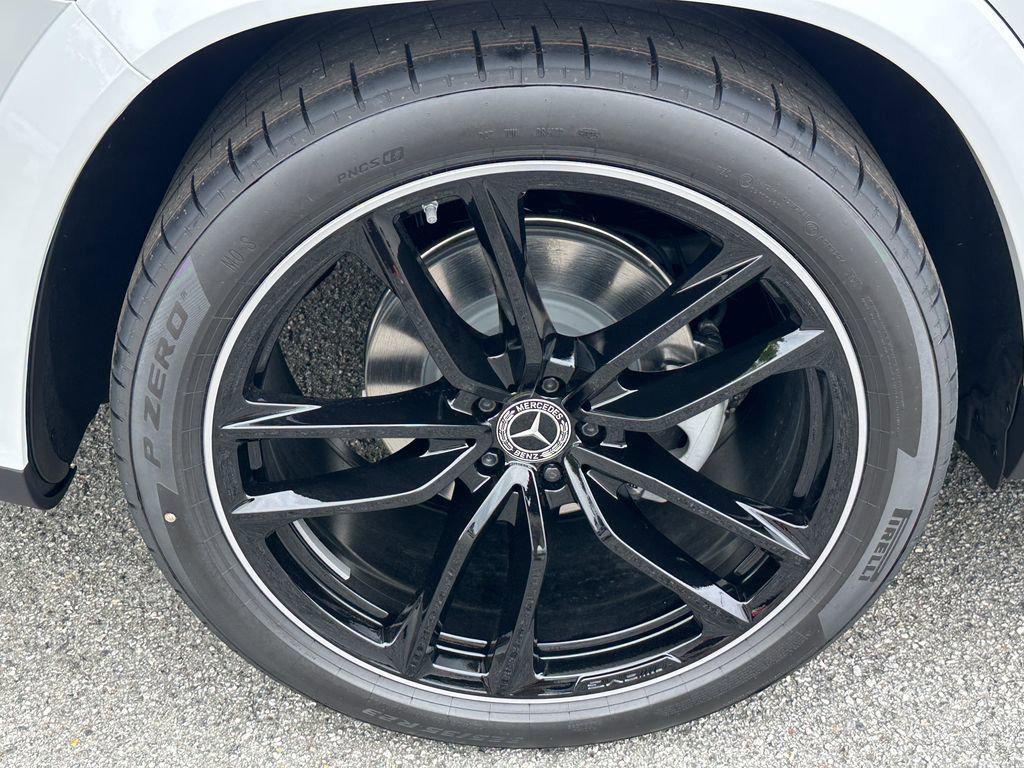 new 2026 Mercedes-Benz GLS 450 car, priced at $110,398
